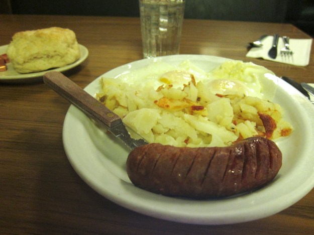 Nice enough breakfast, other than the cold biscuit, at Buffalo Cafe in Twin Falls, Idaho