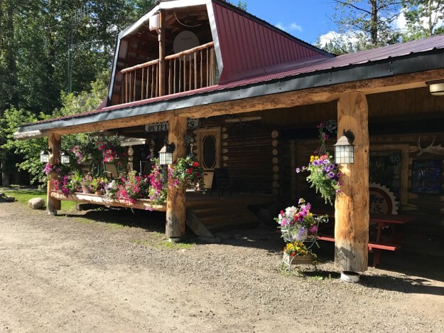 Tetsa River Lodge (1)